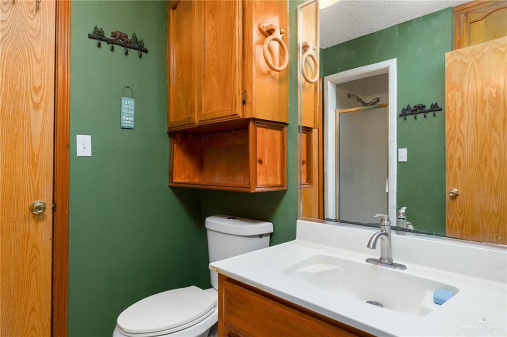 1016 Fairway Drive, Mission, Texas image 8