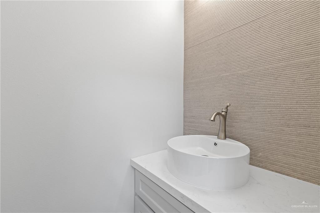 1220 N Lincoln Avenue, San Juan, Texas image 14