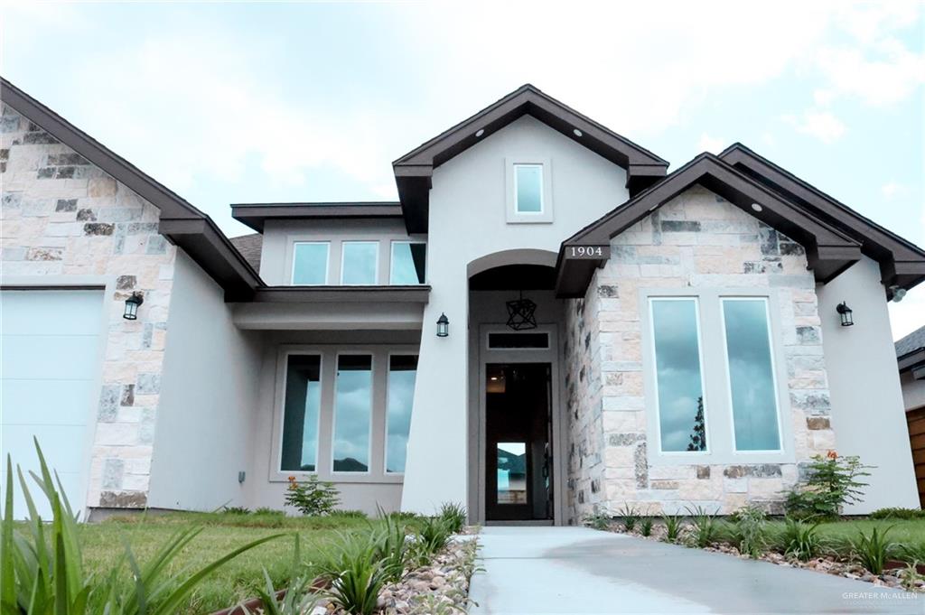1904 Trophy Drive, Edinburg, Texas image 2