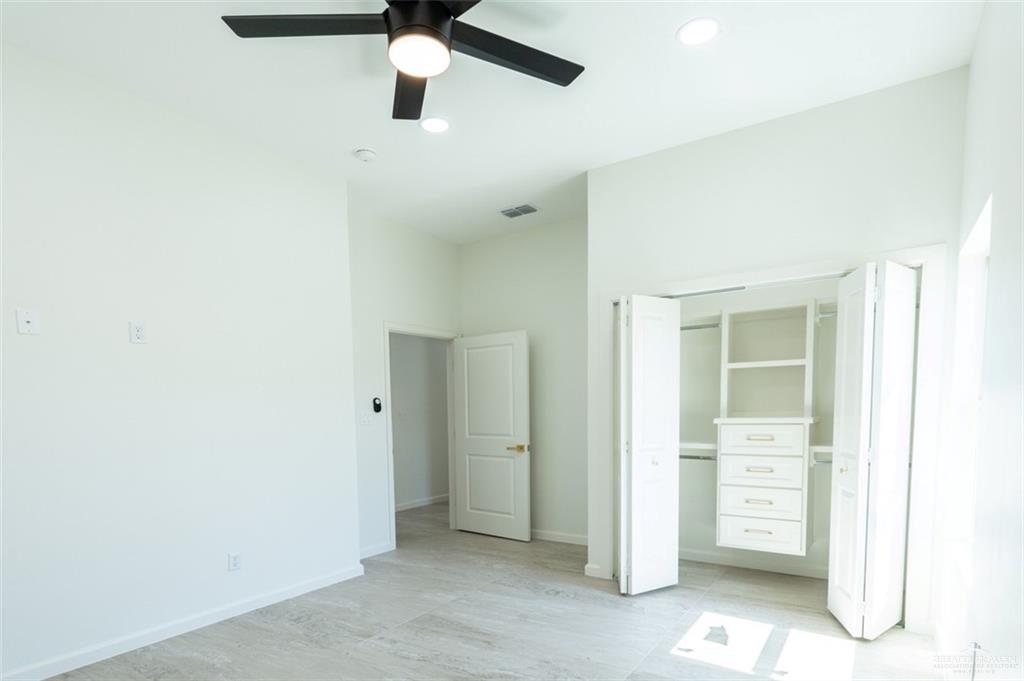 817 N Buxton Avenue, Edinburg, Texas image 14