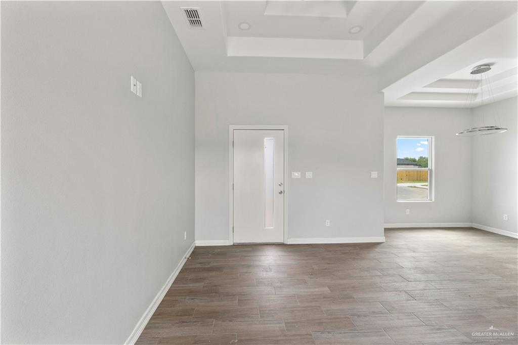 2205 Emily Street, Weslaco, Texas image 3