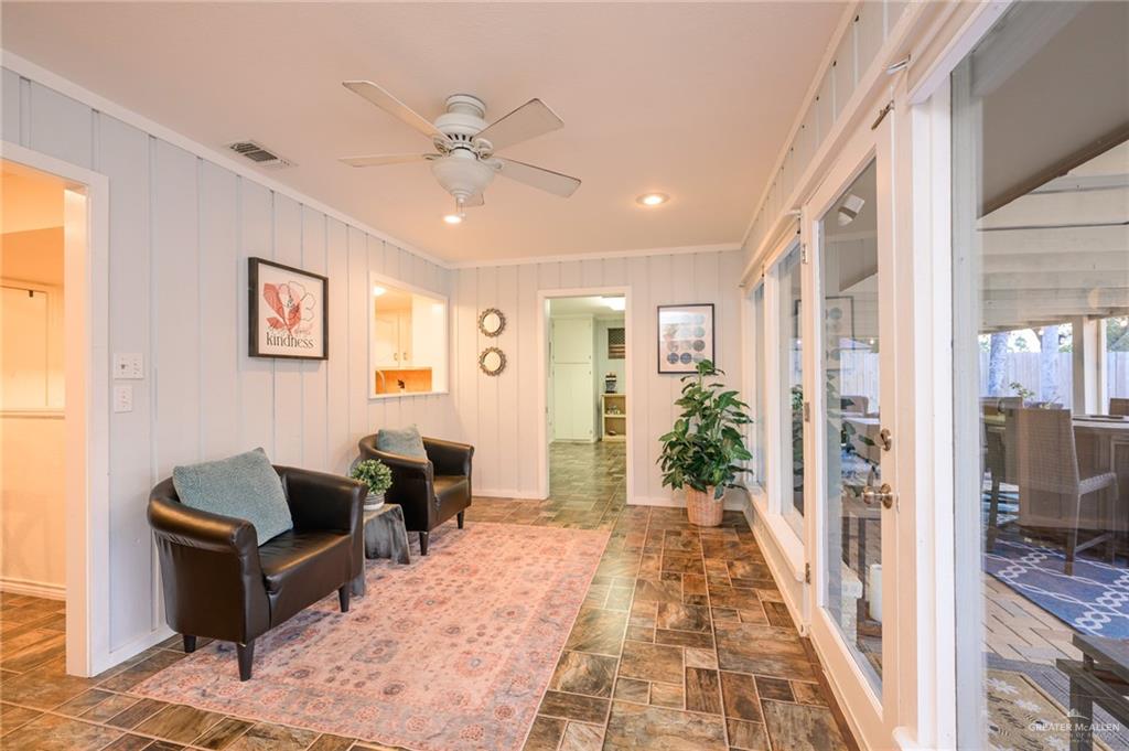 2405 E Lazy Lake Drive, Harlingen, Texas image 19