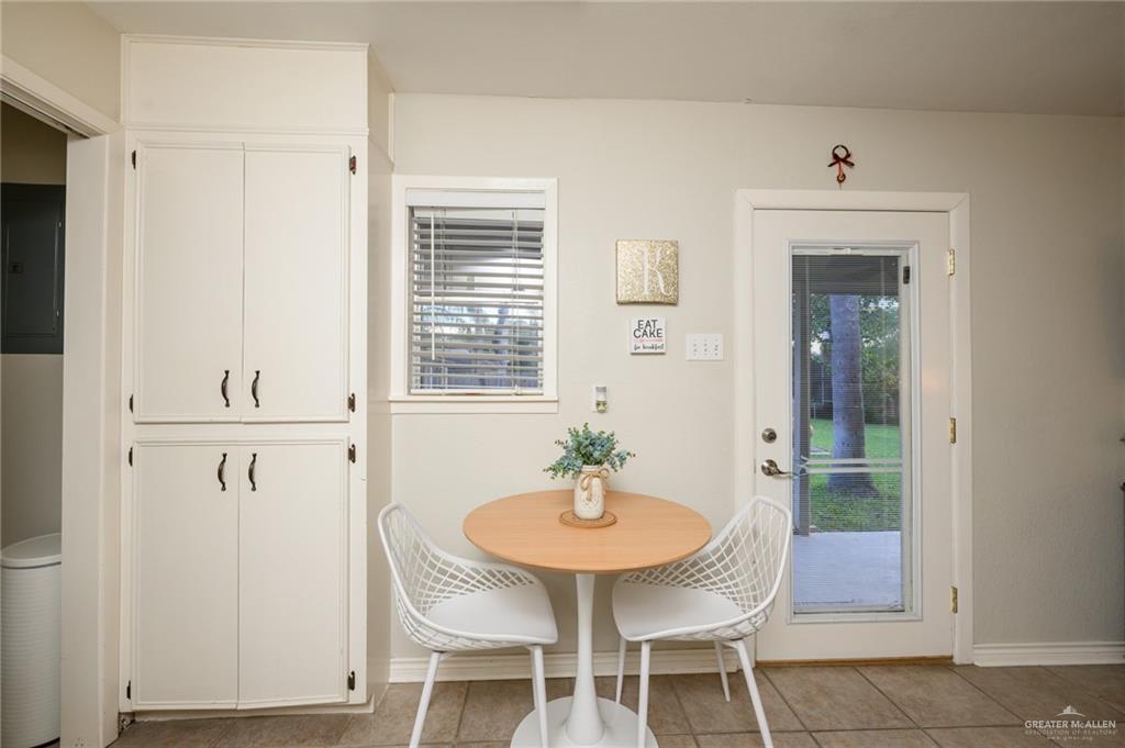 2405 E Lazy Lake Drive, Harlingen, Texas image 35