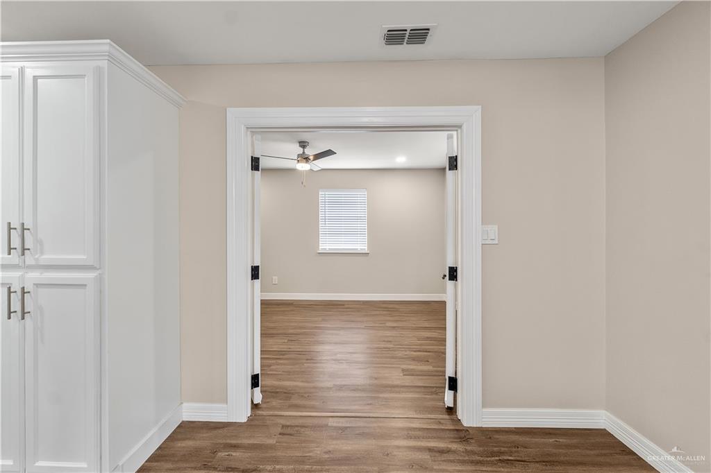 1018 N Keralum Avenue, Mission, Texas image 11