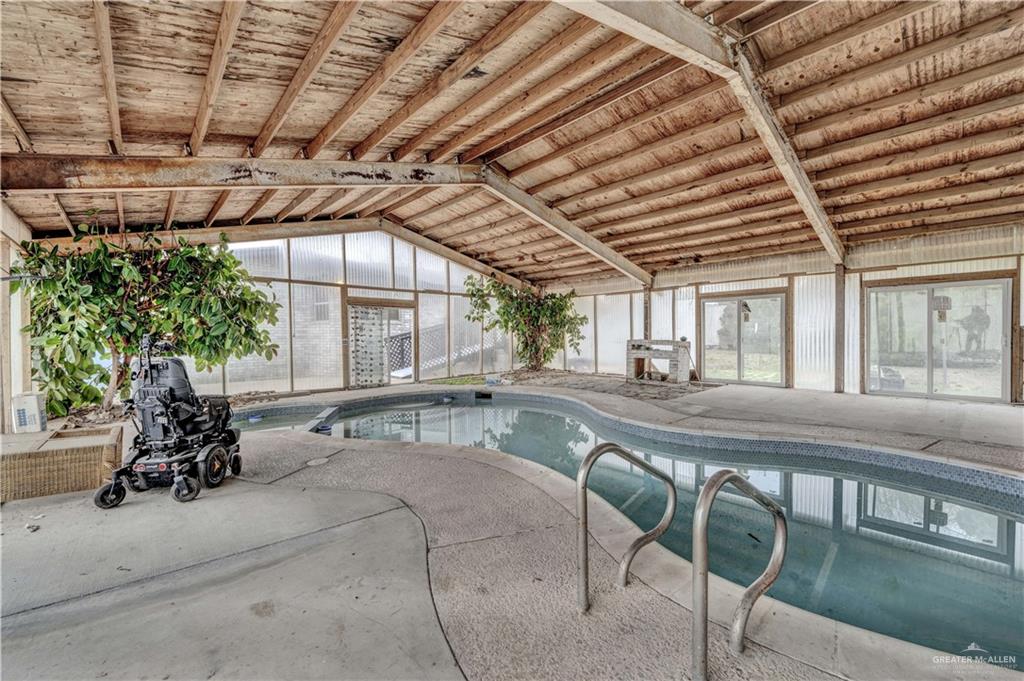 1052 S Sunset Drive, Donna, Texas image 28