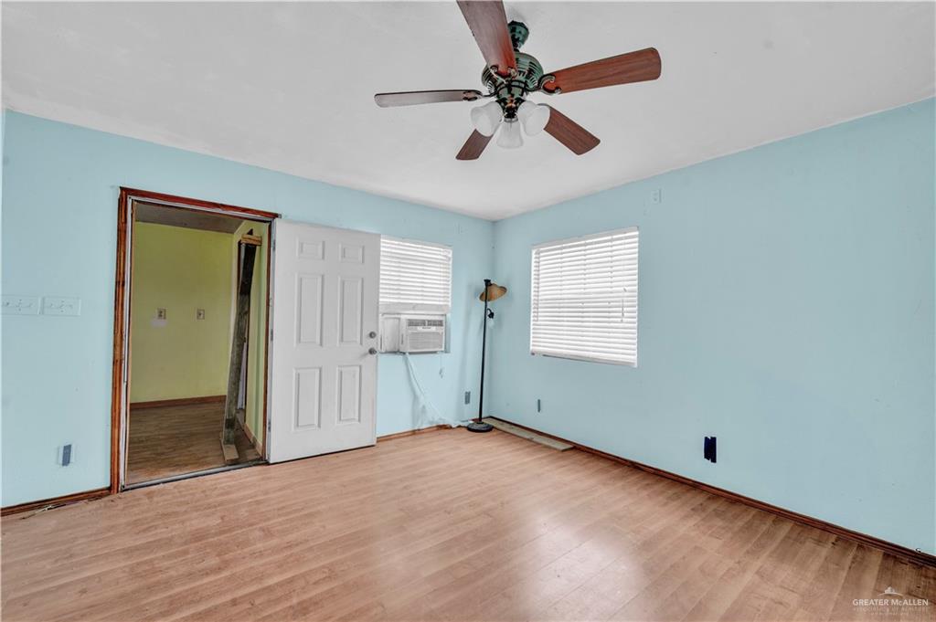 1052 S Sunset Drive, Donna, Texas image 14