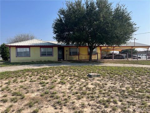 Apartment For Sale - 27 Las Palmas Road<br/> Zapata, TX 78076