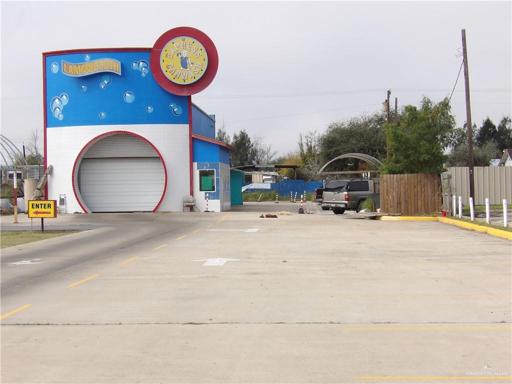 1907 N Texas Boulevard N