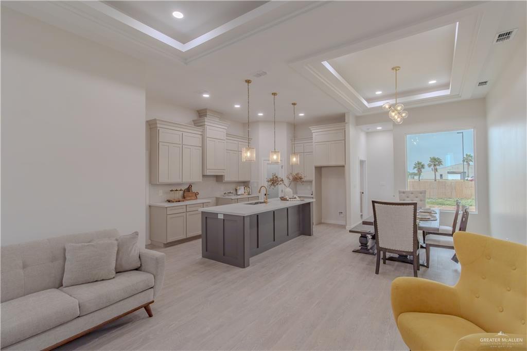 3600 E Alexa Street, Edinburg, Texas image 2