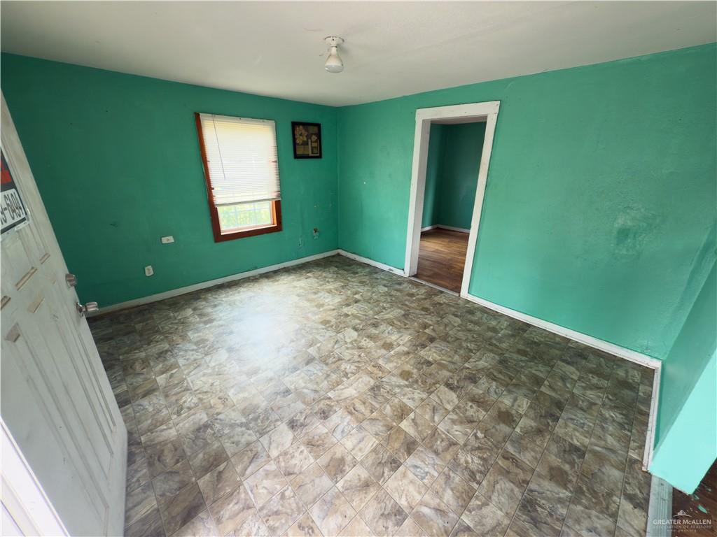 210 N Palmas Street, Weslaco, Texas image 6