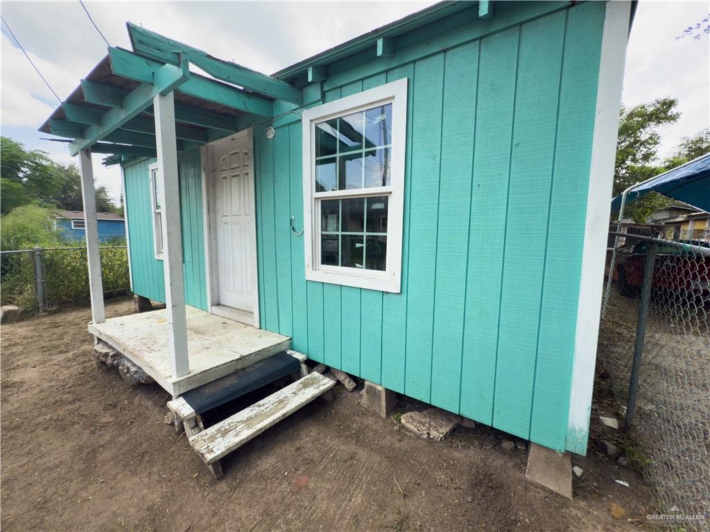 210 N Palmas Street, Weslaco, Texas image 3