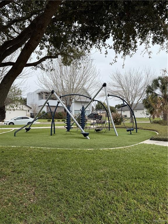 1209 Ozark Avenue, McAllen, Texas image 27