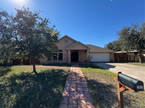 Photo of 701 Camellia Avenue, McAllen, TX 78501 (MLS # 486204)