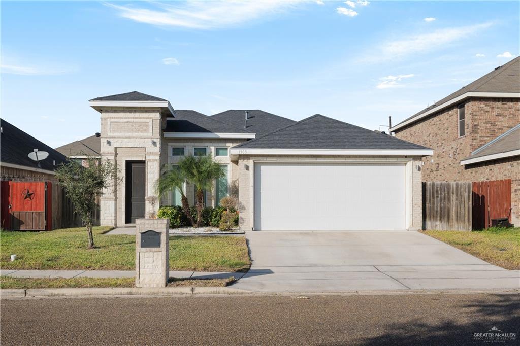 1903 W Webster Drive, Edinburg, Texas image 2