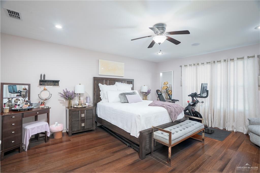 613 Cedar Avenue, McAllen, Texas image 9
