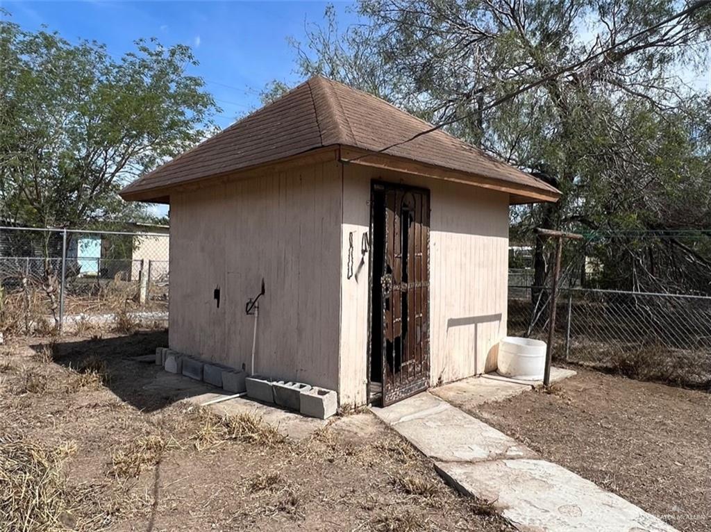 120 W 2nd Street, La Joya, Texas image 16