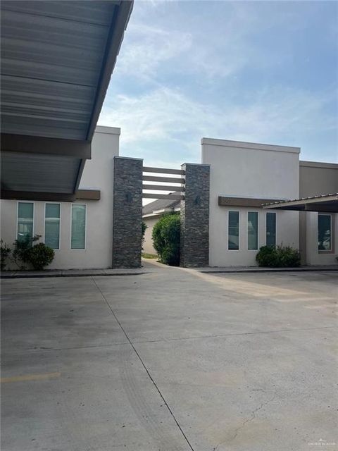 Apartment For Sale - 2903 Sabercat Avenue<br/> Edinburg, TX 78542