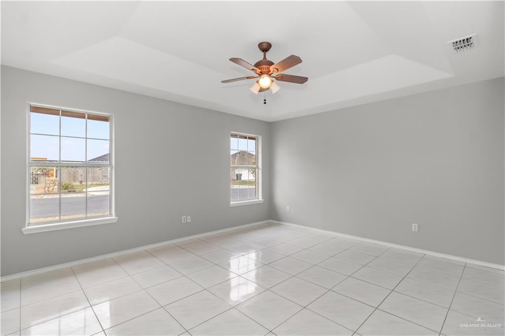 2407 Flores Drive, Mission, Texas image 12