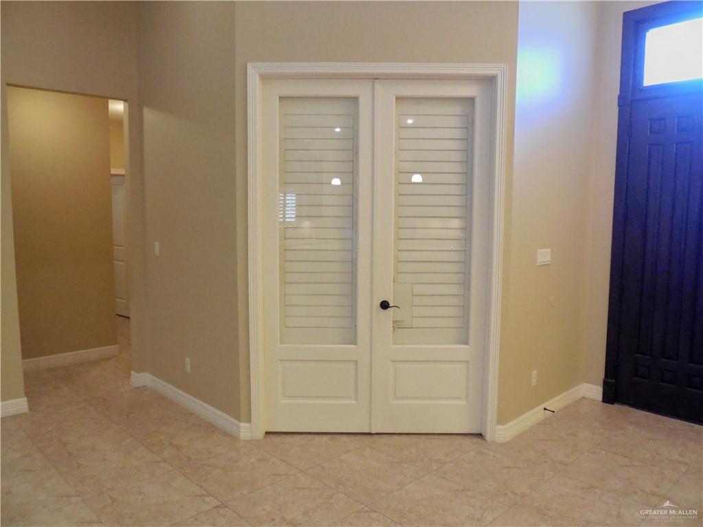 McAllen, Texas 78504, United States, 4 Bedrooms Bedrooms, ,4 BathroomsBathrooms,Residential,Active,248374