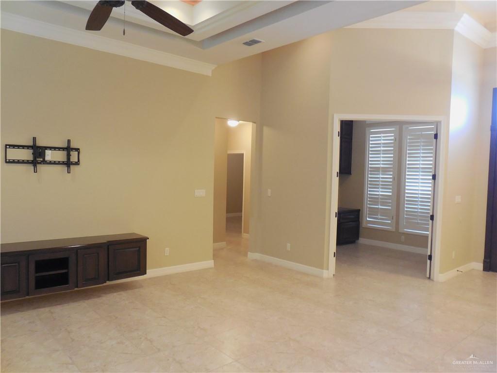 McAllen, Texas 78504, United States, 4 Bedrooms Bedrooms, ,4 BathroomsBathrooms,Residential,Active,248374
