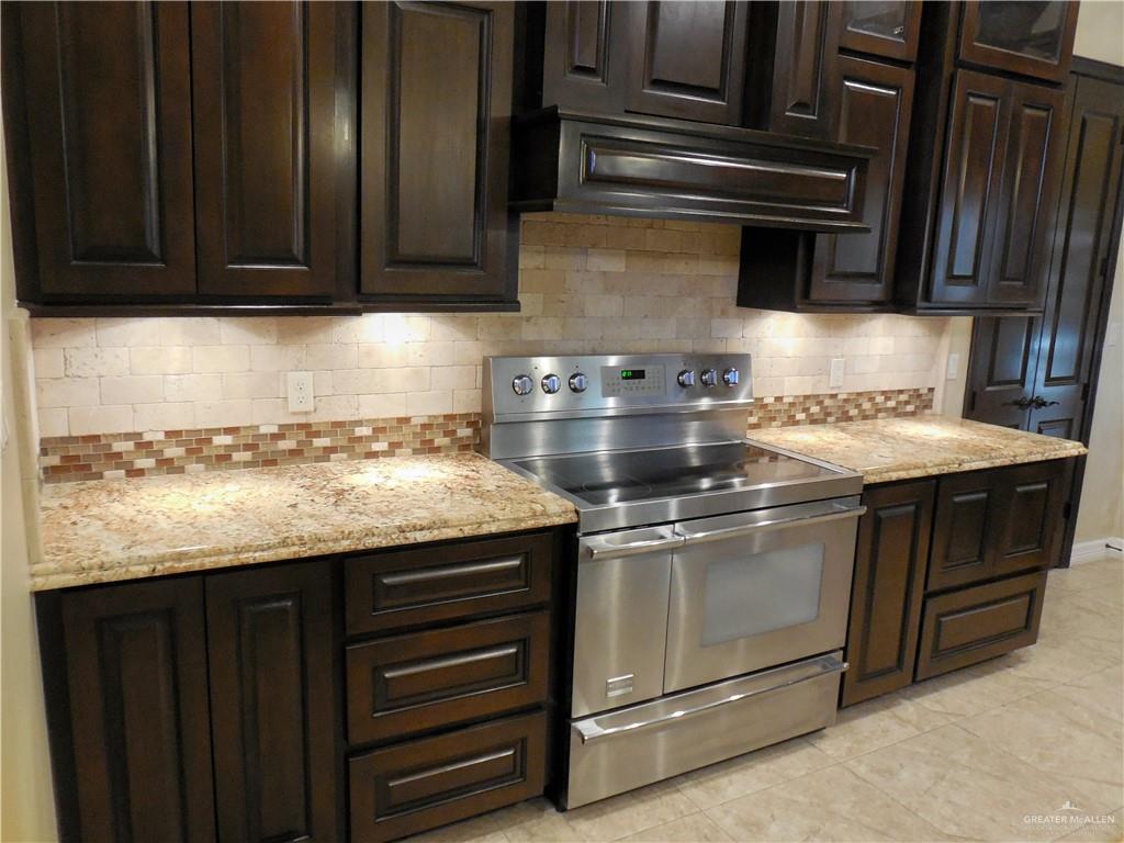 McAllen, Texas 78504, United States, 4 Bedrooms Bedrooms, ,4 BathroomsBathrooms,Residential,Active,248374