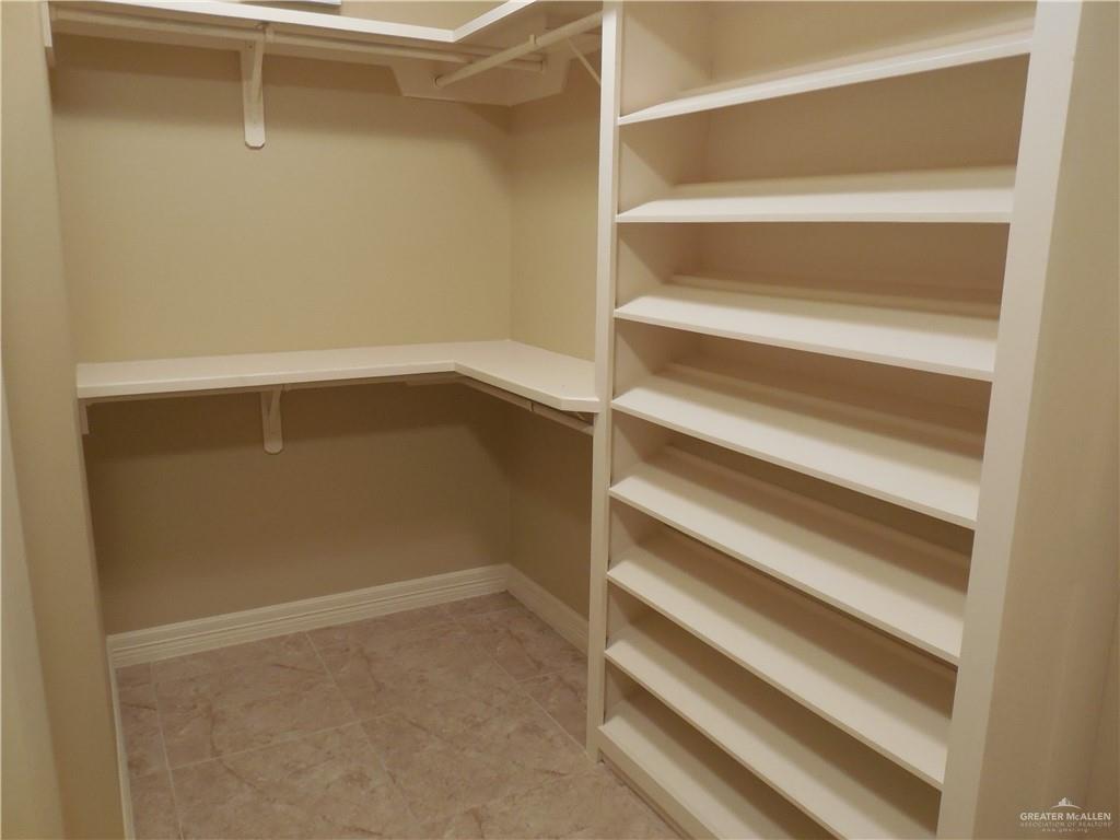 McAllen, Texas 78504, United States, 4 Bedrooms Bedrooms, ,4 BathroomsBathrooms,Residential,Active,248374