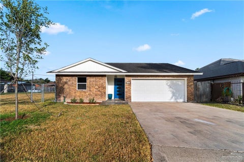 Homes For Sale - 507 N Linares Street<br/> Hidalgo County, Alton, TX 78573