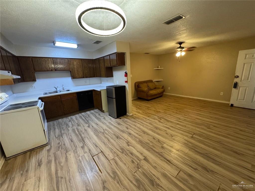 817 Toronto Avenue #10, McAllen, Texas image 7