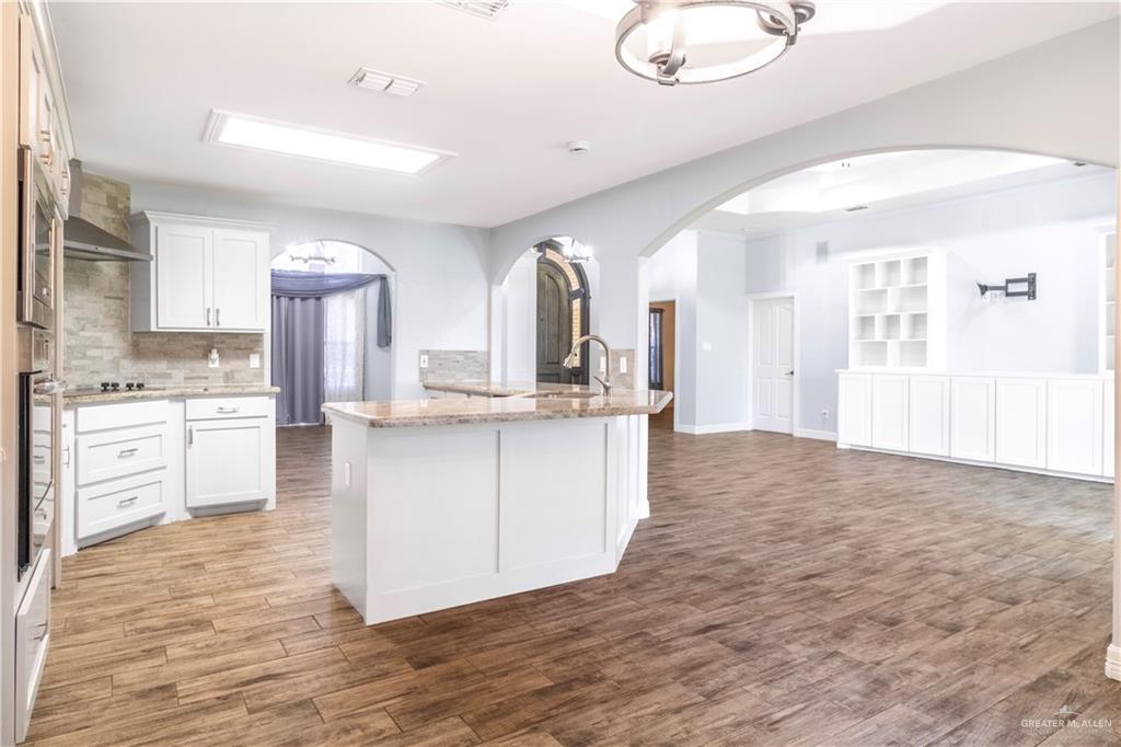 1502 Dora Jeanne Drive, Mission, Texas image 7