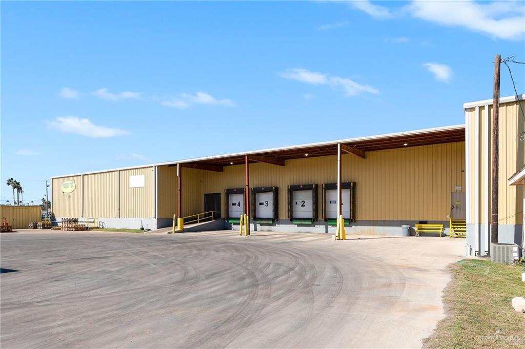 1300 W US Highway Business 83