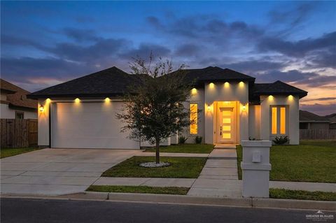 Photo of 3817 Revilla Street, Edinburg, TX 78542 (MLS # 490922)