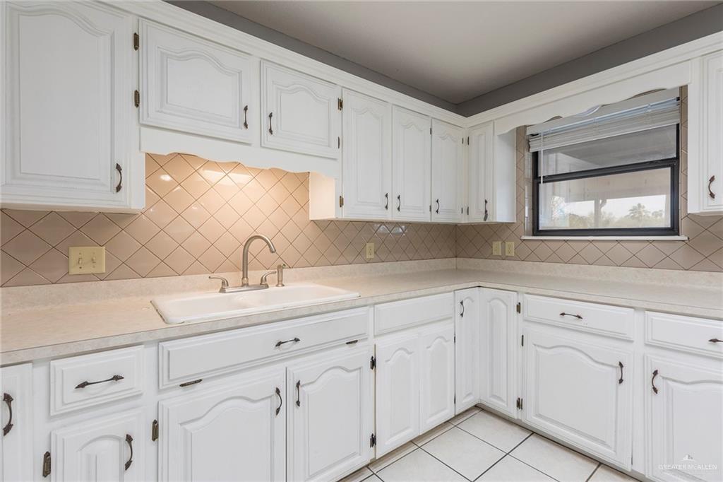 2701 Ashley Court, Pharr, Texas image 5