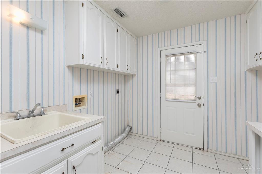 2701 Ashley Court, Pharr, Texas image 9