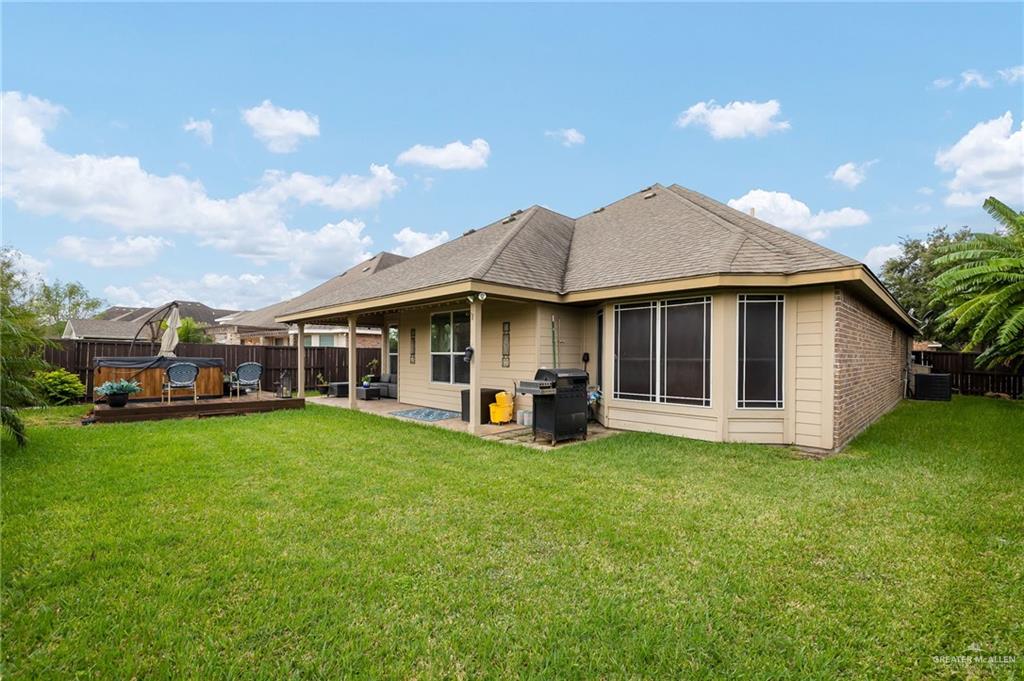 Mission, Texas 78572, United States, 4 Bedrooms Bedrooms, ,3 BathroomsBathrooms,Residential,Active,252630