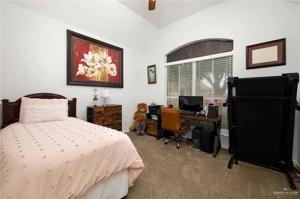 Mission, Texas 78572, United States, 4 Bedrooms Bedrooms, ,3 BathroomsBathrooms,Residential,Active,252630