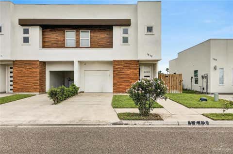 Townhouse For Sale - 1613 W B Street<br/> Mission, TX 78572