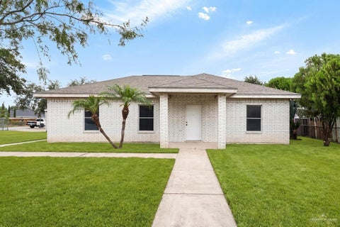 Homes For Sale - 1201 E 1st Street<br/> Hidalgo County, Mission, TX 78572