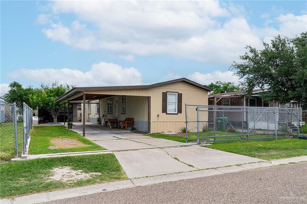 608 W Date Palm Avenue, Pharr, Texas image 2