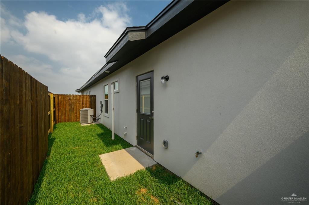 613 Coves Lane #UNIT 1, Weslaco, Texas image 19