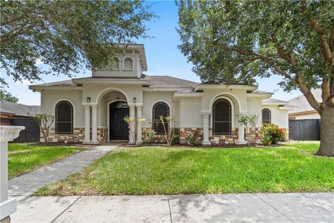 Homes For Sale - 1305 W Park Drive<br/> Pharr, TX 78577
