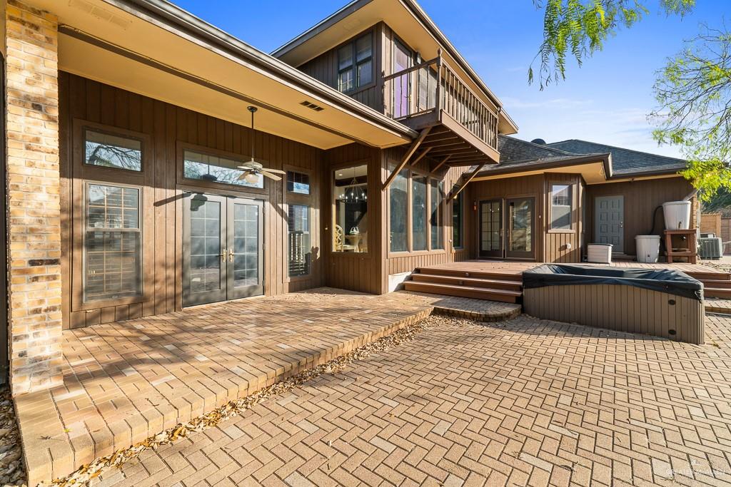 4301 Spring Creek Drive, Corpus Christi, Texas image 32