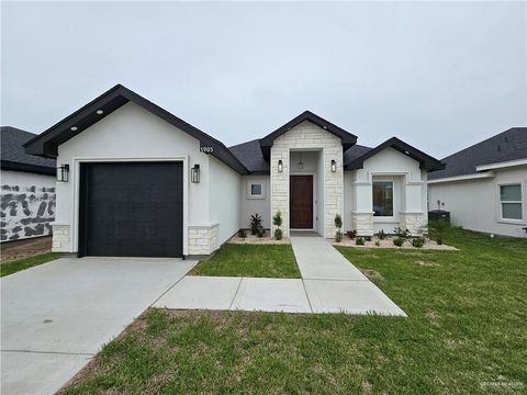 Homes For Sale - 5905 N Pedaso Del Sol<br/> Hidalgo County, Edinburg, TX 78542