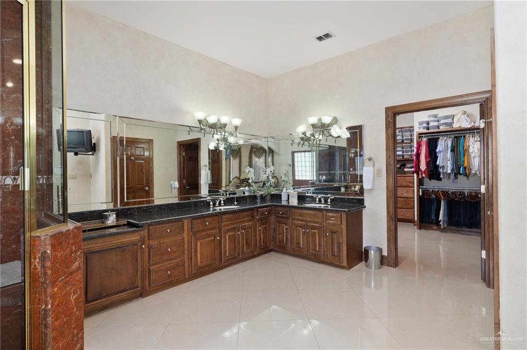 1709 Palazzo Drive, Mission, Texas image 12