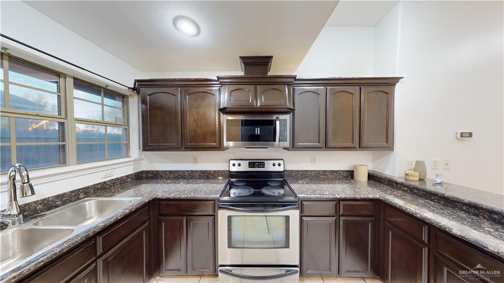 2716 Duke Avenue, McAllen, Texas image 13