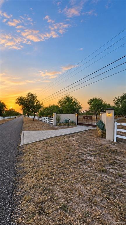 20804 Los Venados Drive