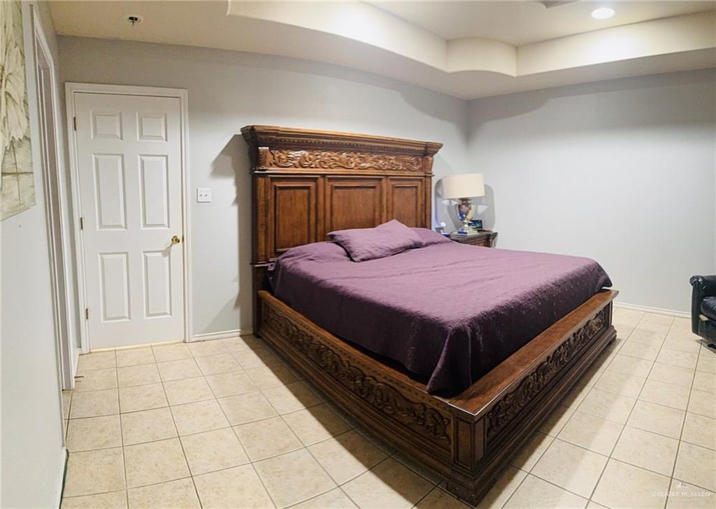 504 Monterrey Drive, Alamo, Texas image 9
