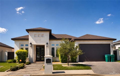 Homes For Sale - 1100 W Fig Avenue<br/> Pharr, TX 78577