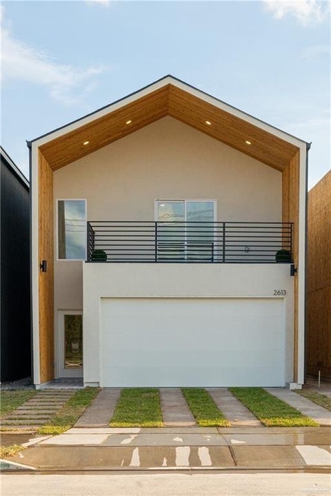 Townhouse For Rent - 2613 Warbler Avenue<br/> Hidalgo County, McAllen, TX 78504