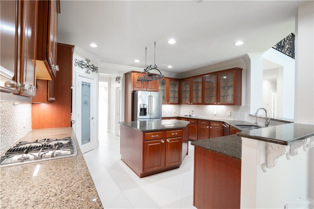 2405 San Alejandro St, Mission, Texas image 9