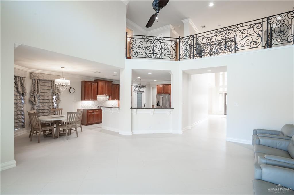 2405 San Alejandro St, Mission, Texas image 2